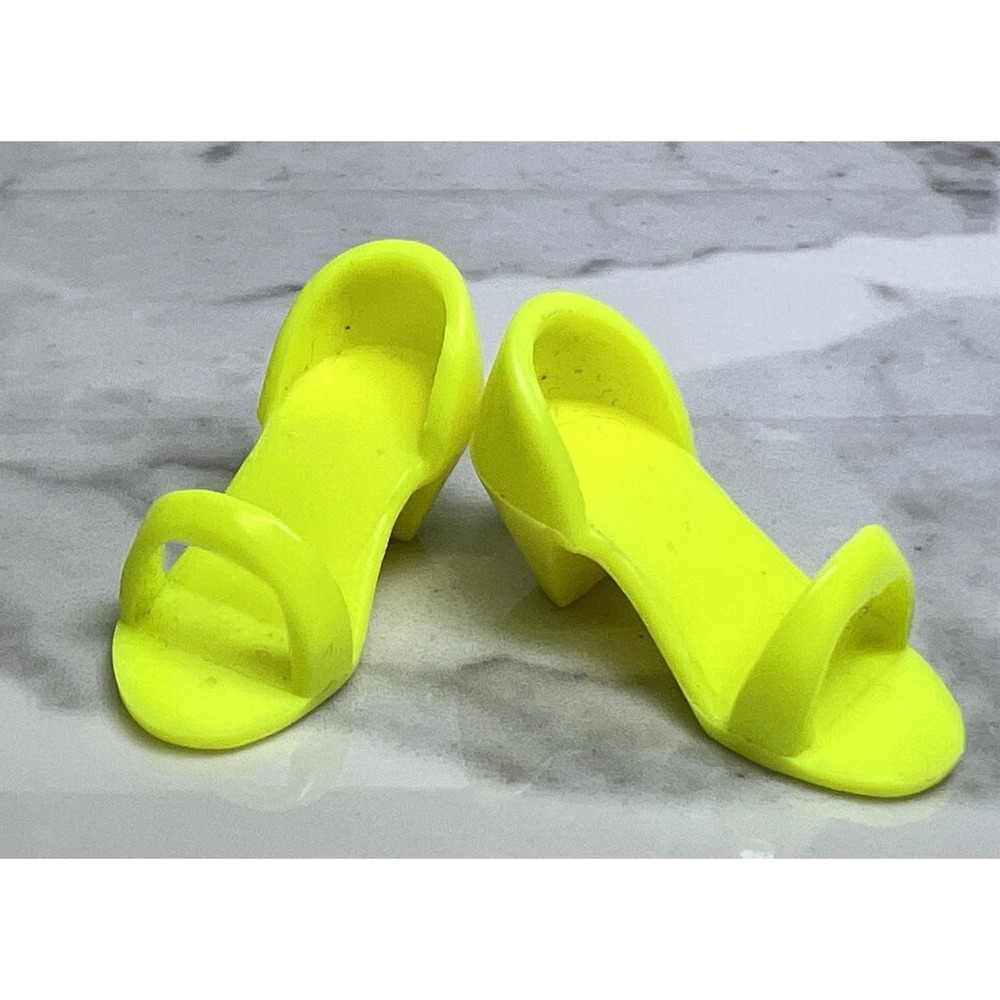 Vintage Hasbro JEM & The Holograms / DARCI Dolls ~ Neon YELLOW OT SHOES